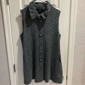 Yushi Black and Gray Spotted Patterned Button Front Tunic Vest Size M